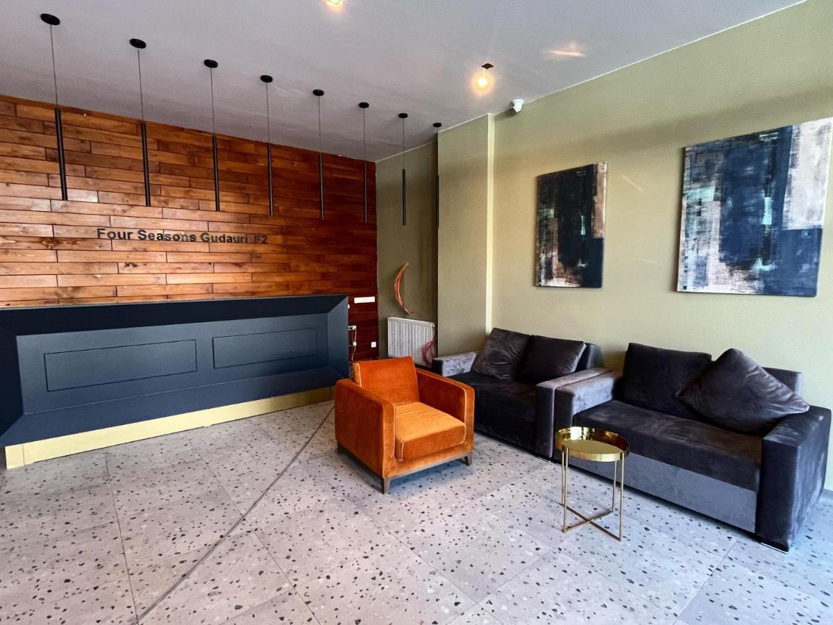 Delux Apartment For 6 Guest, New Gudauri Bagian luar foto