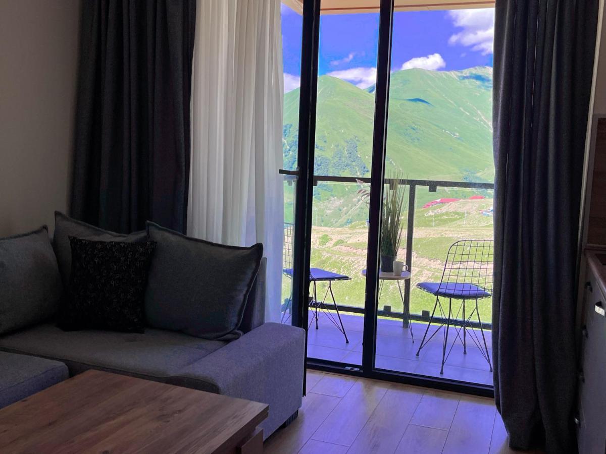 Delux Apartment For 6 Guest, New Gudauri Bagian luar foto
